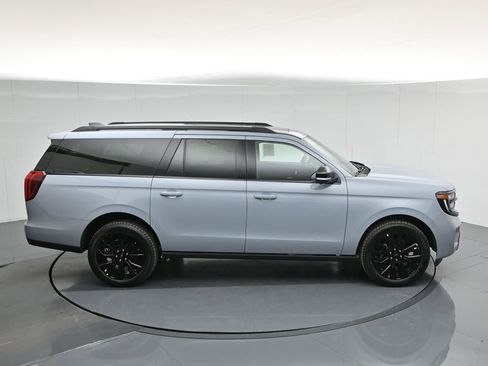 New 2025 Ford Expedition Max Platinum w/ Stealth Appearance Package image 41