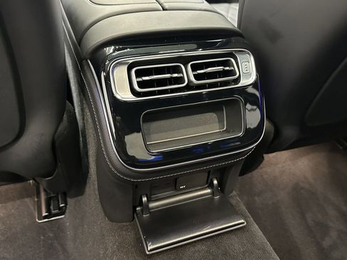 Used 2021 Mercedes-Benz S 500 4MATIC image 28