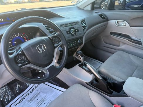 Used 2012 Honda Civic LX image 11