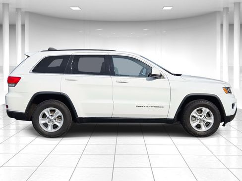 Used 2014 Jeep Grand Cherokee Laredo image 2