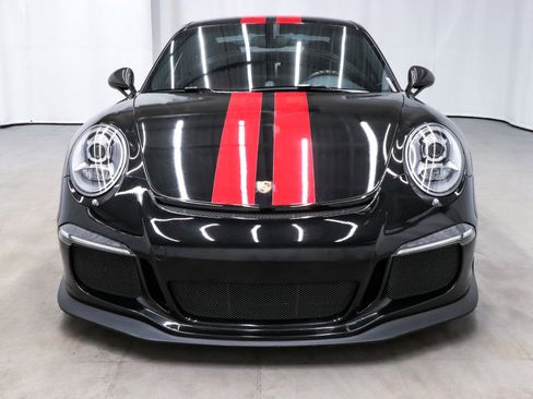 Used 2015 Porsche 911 GT3 image 2