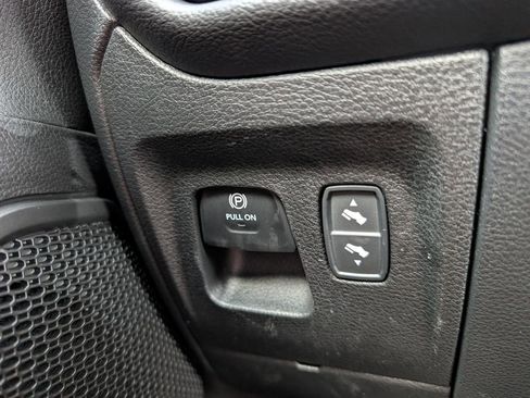 New 2026 RAM 1500 4x4 Crew Cab image 39