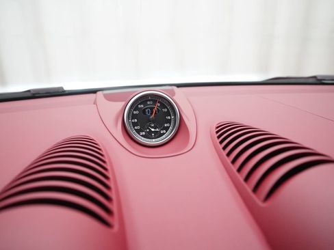 Certified 2025 Porsche 718 Cayman GTS RWD image 21