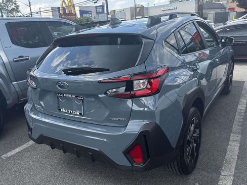Used 2024 Subaru Crosstrek 2.0i Premium AWD/4WD image 7
