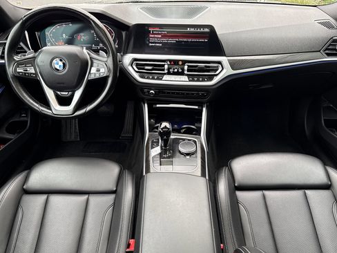 Used 2022 BMW 330i Sedan w/ Driving Assistance Package image 13