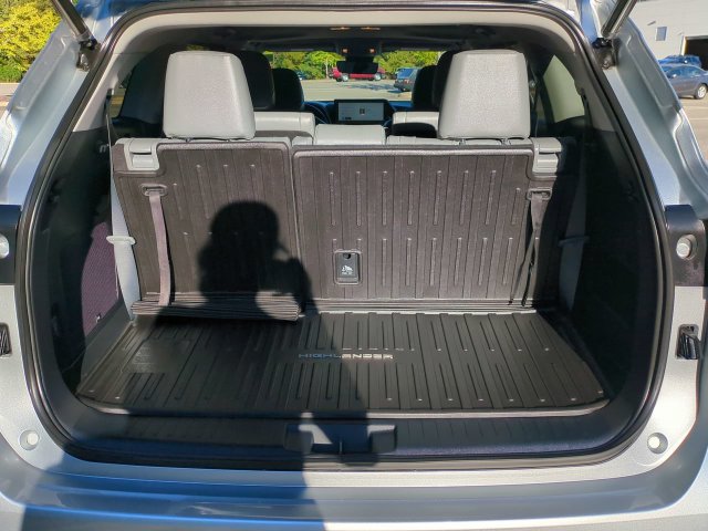 Used 2023 Toyota Highlander Limited AWD/4WD image 13