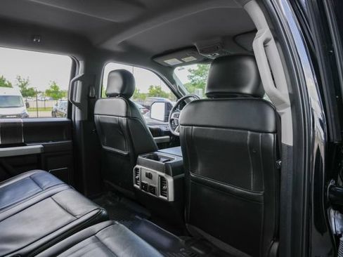 Used 2017 Ford F150 Lariat RWD image 36