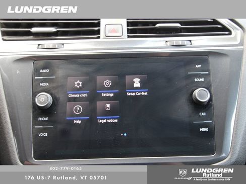 Used 2023 Volkswagen Tiguan SE R-Line image 18