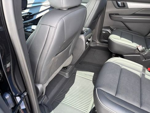 Used 2025 Buick Enclave Preferred w/ LPO, Floor Liner Package FWD image 53
