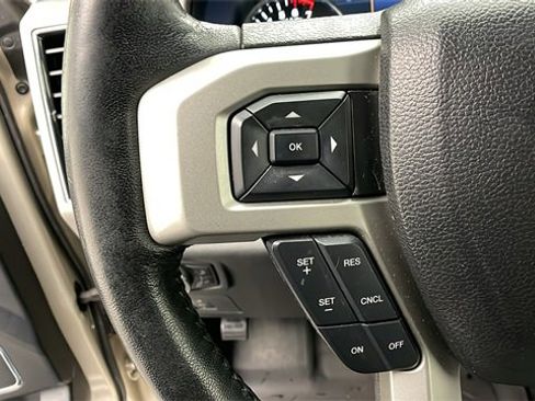 Used 2017 Ford F150 Lariat w/ Equipment Group 502A Luxury image 16