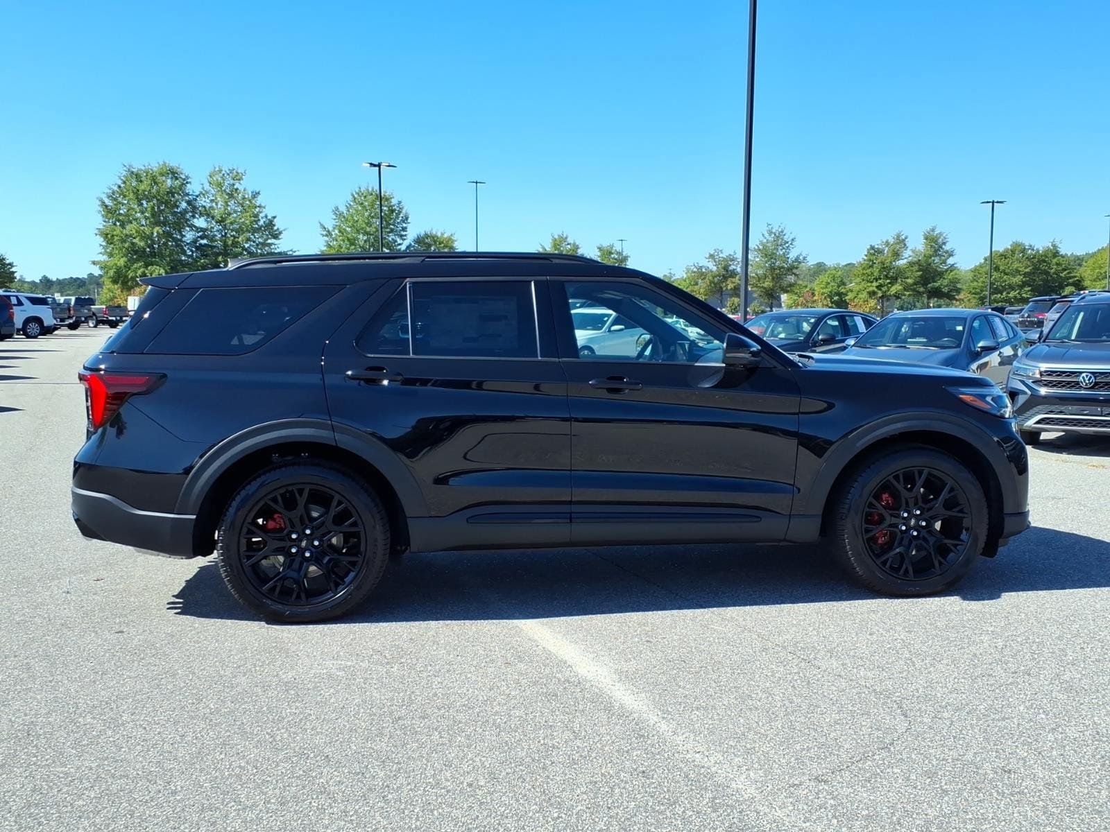 New 2027 Ford Explorer ST w/ Sun And Sound Package AWD/4WD image 26
