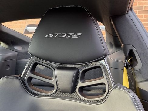 Certified 2025 Porsche 911 GT3 RS image 17