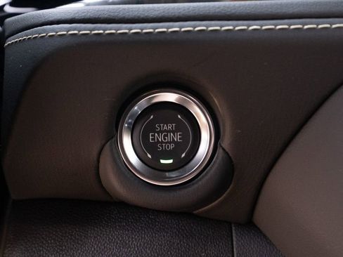 New 2025 Chevrolet Suburban Premier w/ Sun And Tow Package image 29