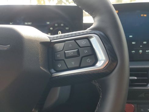 Used 2025 Ford Mustang Coupe image 20