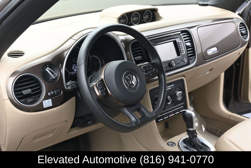 Used 2015 Volkswagen Beetle TDI FWD image 15