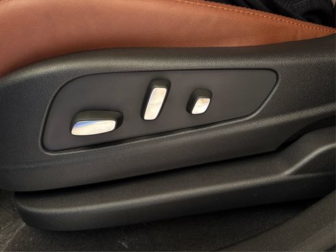 New 2026 Cadillac XT5 Premium Luxury FWD image 30