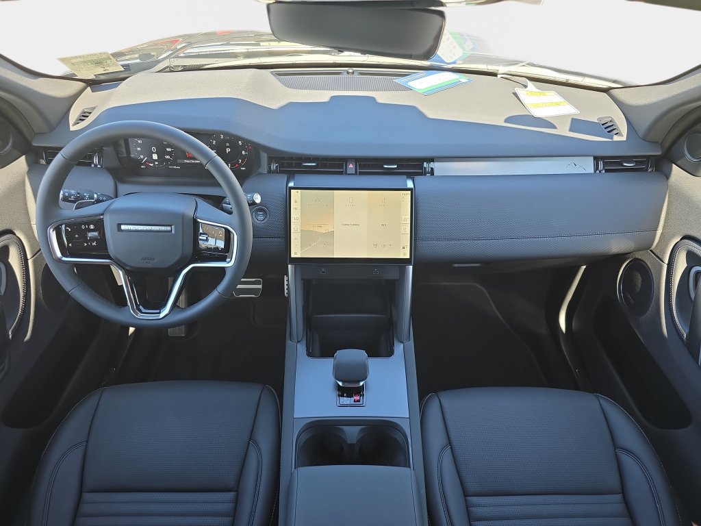 New 2026 Land Rover Discovery Sport Landmark AWD/4WD image 9