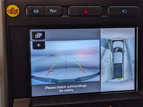 Used 2017 Ford F350 Lariat w/ Chrome Package image 28