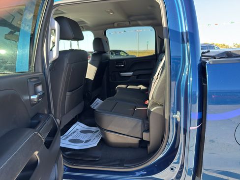 Used 2018 Chevrolet Silverado 1500 LT w/ All Star Edition image 18