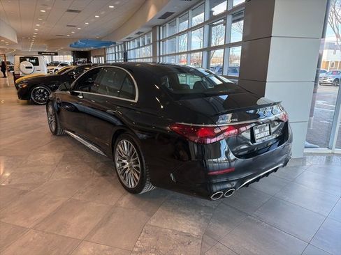 New 2026 Mercedes-Benz E 53 AMG e 4MATIC Sedan image 3