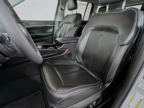 Used 2023 Jeep Grand Cherokee Limited image 22