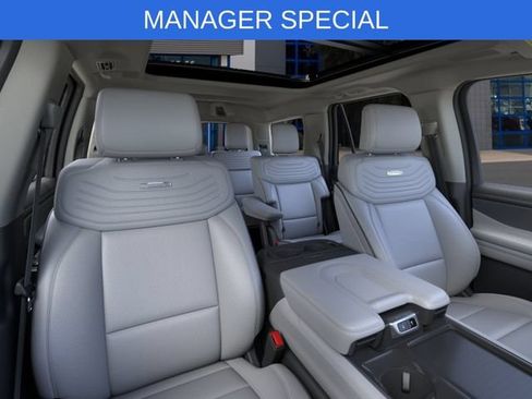 New 2025 Ford Expedition Platinum w/ Platinum Ultimate Package AWD/4WD image 10