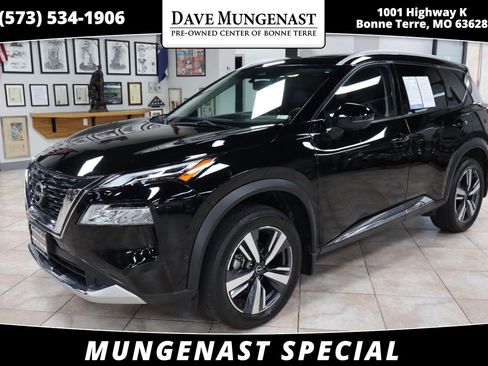 Used 2023 Nissan Rogue Platinum w/ Platinum Premium Package image 1