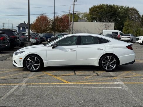 Used 2021 Hyundai Sonata SEL Plus image 2