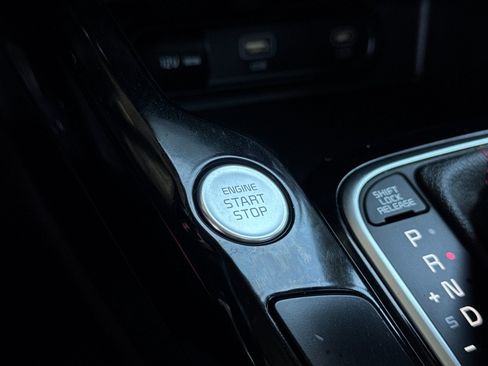 Certified 2023 Kia Soul GT-Line FWD image 22