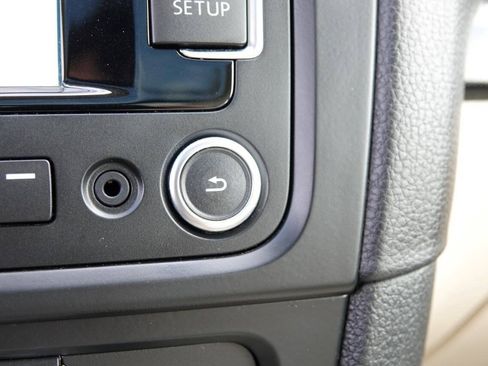 Used 2012 Volkswagen Jetta TDI FWD image 85
