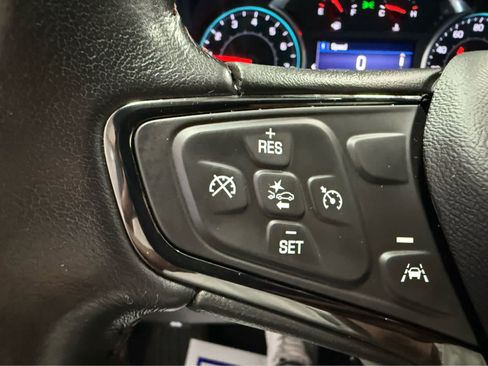 Used 2022 Chevrolet Equinox RS image 15