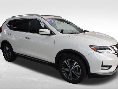 Used 2017 Nissan Rogue SL w/ SL Premium Package AWD/4WD image 18