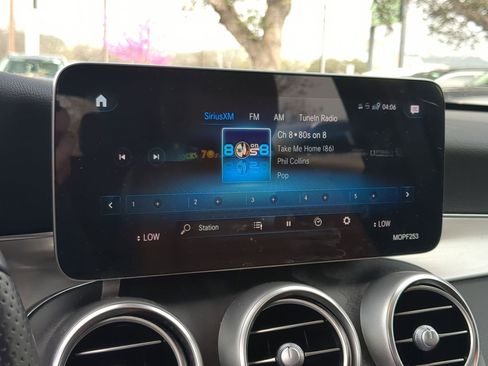 Used 2020 Mercedes-Benz GLC 300 image 15