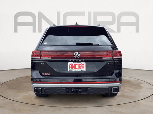 New 2026 Volkswagen Atlas Peak Edition AWD/4WD image 7