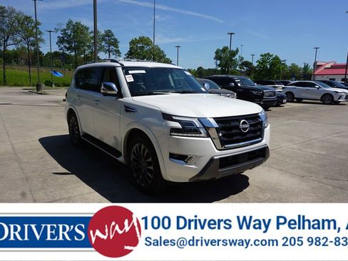 Used 2024 Nissan Armada Platinum w/ Captain's Chairs Package image 1