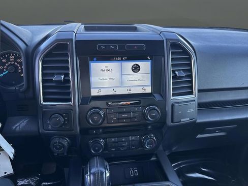 Used 2016 Ford F150 XLT w/ Equipment Group 302A Luxury image 8