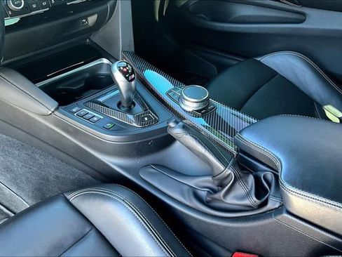 Used 2020 BMW M4 Coupe w/ Competition Package image 17