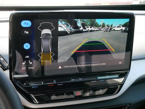 Certified 2023 Volkswagen ID.4 Pro S AWD/4WD image 31