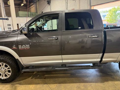 Used 2015 RAM 2500 Laramie AWD/4WD image 12