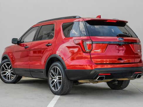 Used 2017 Ford Explorer Sport w/ Equipment Group 401A AWD/4WD image 13