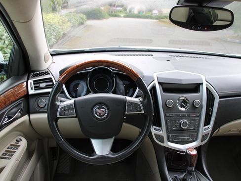 Used 2010 Cadillac SRX Performance image 18