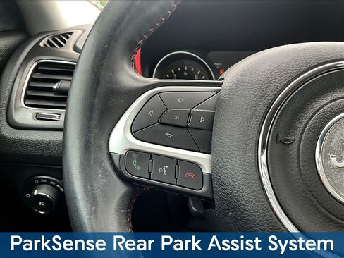 Used 2018 Jeep Compass Trailhawk w/ Leather Interior Group AWD/4WD image 15