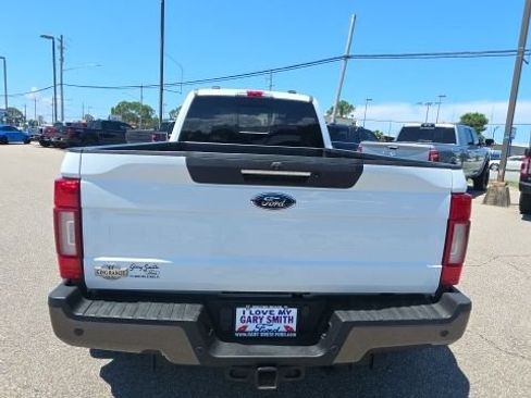 Used 2022 Ford F350 King Ranch AWD/4WD image 7