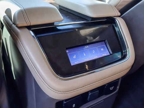 Used 2023 Lincoln Navigator Reserve image 18