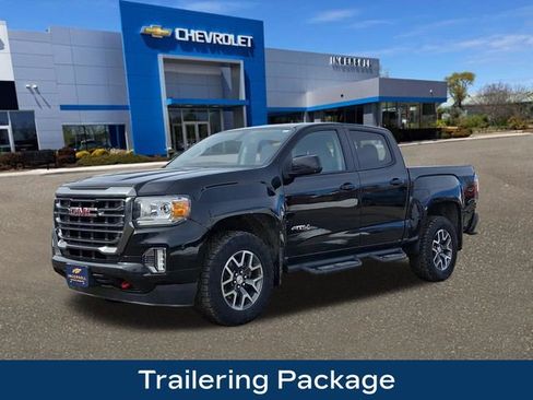 Used 2022 GMC Canyon AT4 w/ Trailering Package image 4