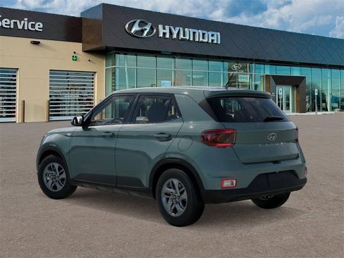 New 2026 Hyundai Venue SE image 5