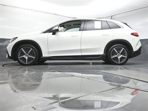 Used 2023 Mercedes-Benz EQE 500 4MATIC SUV image 36