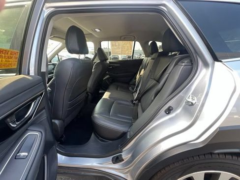 Used 2024 Subaru Outback Touring AWD/4WD image 29