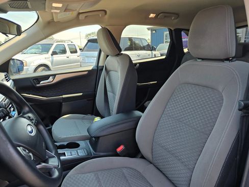 Used 2020 Ford Escape SE FWD image 20