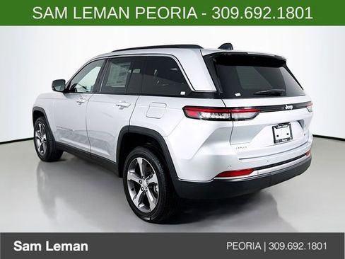New 2026 Jeep Grand Cherokee Limited AWD/4WD image 5